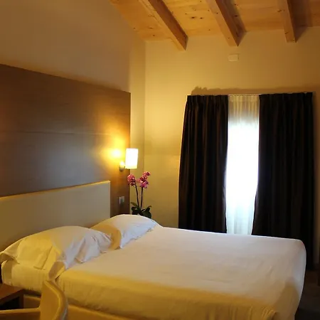 欧佩拉酒店 酒店