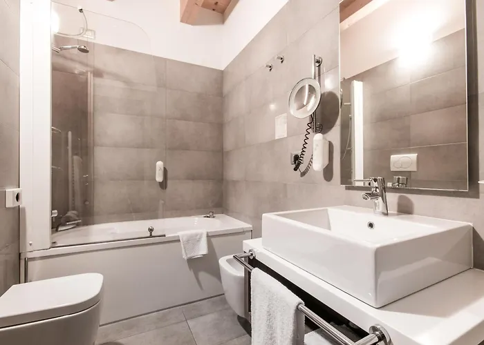 Operà 3* Dossobuono