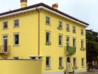 Operà Hotel 3*