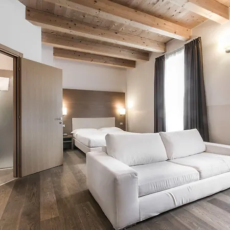 Operà Hotel 3*
